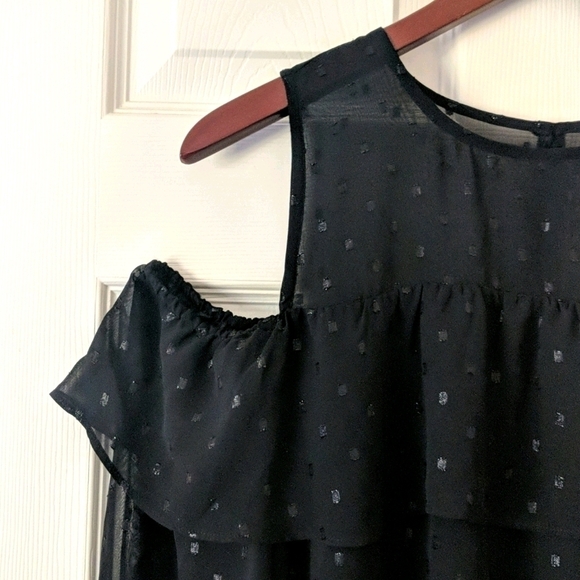 Old Navy Cold Shoulder Flowy Babydoll Top Black Small - Picture 3 of 12